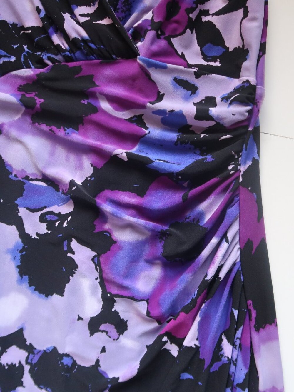 Lauren Ralph Lauren Purple Floral Ruched Faux Wrap Sheath Dress Summer Slinky 6 - Picture 6 of 7